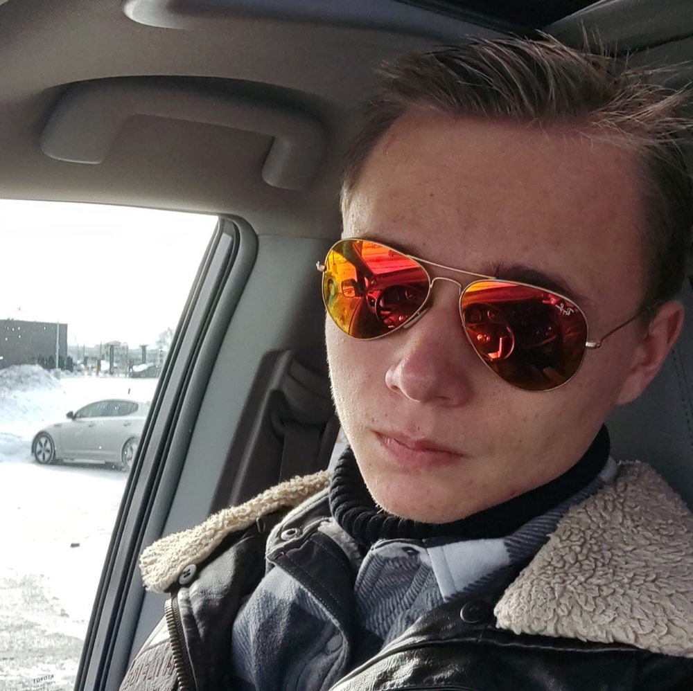 Meet your Posher, Jhean-luc